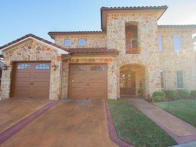 7130 Holly Square Ct