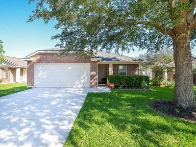 7902 Crescent Village Ln