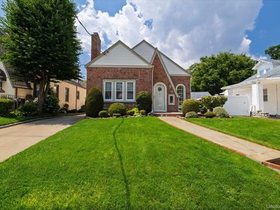 75 Wagg Avenue