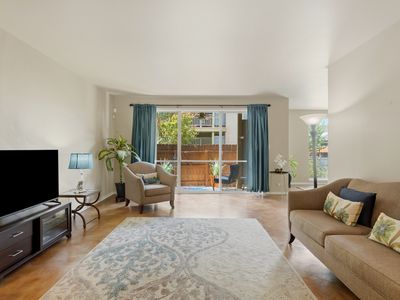 3678 Hidden Dr #1002