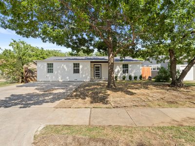 2810 Altman Dr