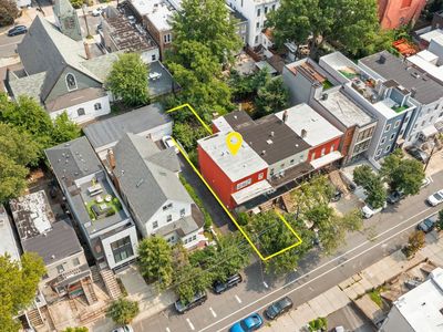 Property at 30 Lincoln St, Jersey City, NJ