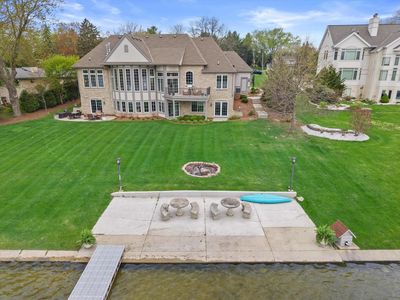 W356N5136 Lakeshore DRIVE