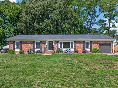 2828 Meadow Dr