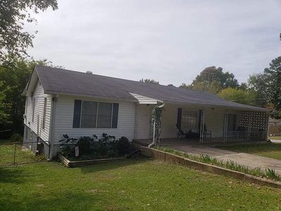 211 Jerome St