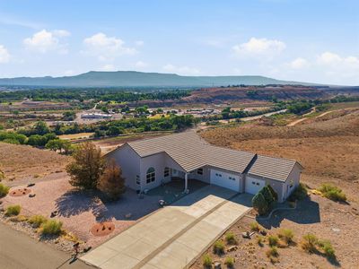 2543 Grand Overlook Dr