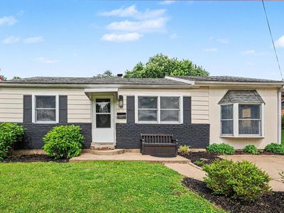 18 New Uri Ave