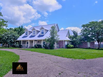 30 Fairmont Cir