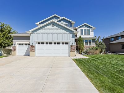518 W Regal View Dr