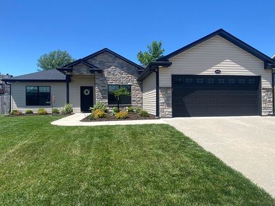 1441 S Berkley Dr