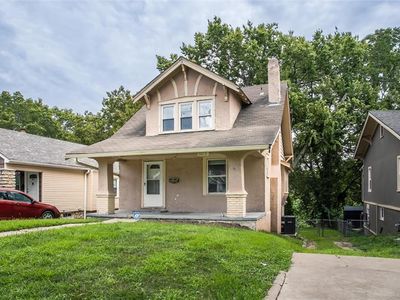 3013 Parkwood Blvd