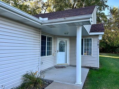 1761 Ojibway Dr