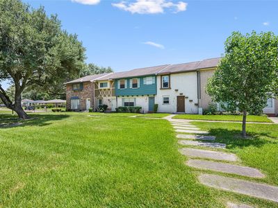 3808 Laura Leigh Ln