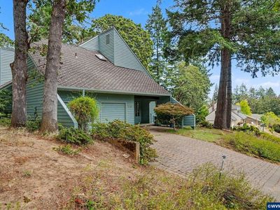 3807 NW Jameson Dr