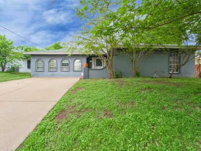 216 Rolling Hills Dr