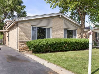Property at 5302 Jarvis Ave, Skokie, IL