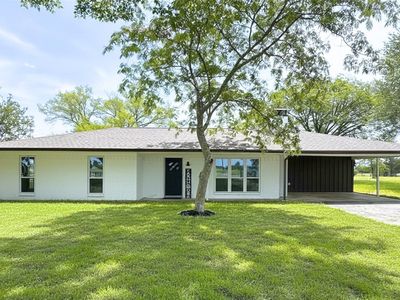 5772 N State Highway 78