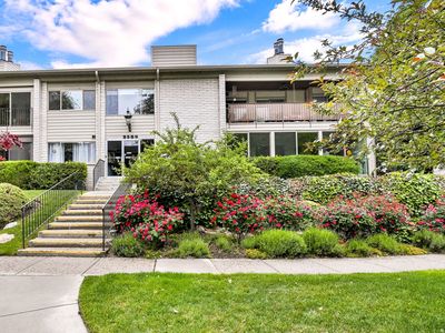 2568 S Elizabeth St E #1