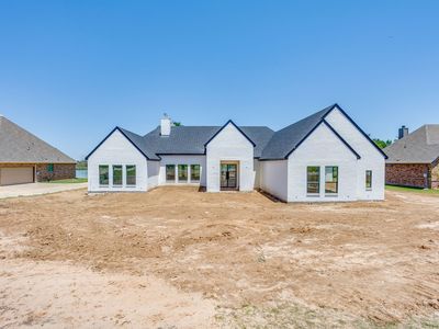 129 Lakeside Dr
