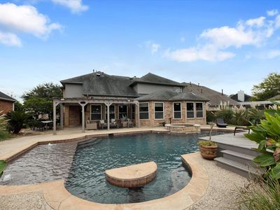 8311 Shoregrove Dr