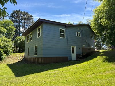511 S 4th St