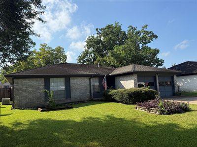 13715 Brightfield Dr