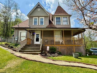 101 Madison St