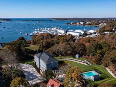 48 Red Brook Harbor Road