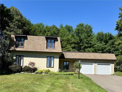 Property at 5 Ridgeway Cir, Painted Post, NY