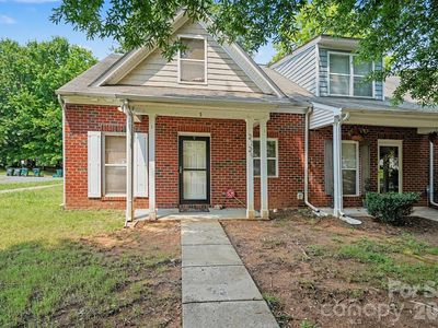 2729 Meadow Knoll Dr
