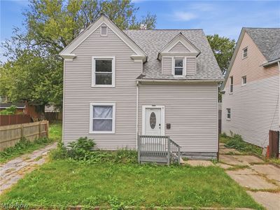2162 W 95th St