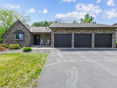13037 Ottawa Dr