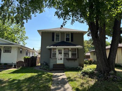 138 13th Ave N