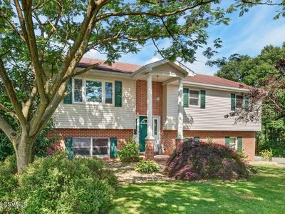 801 Vista Heights Dr