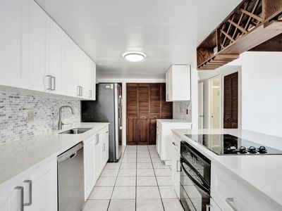 731 E COCO PLUM Circle #4