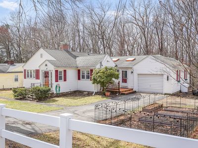 49 Homestead Rd