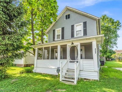 Property at 422 W Smith Rd, Medina, OH