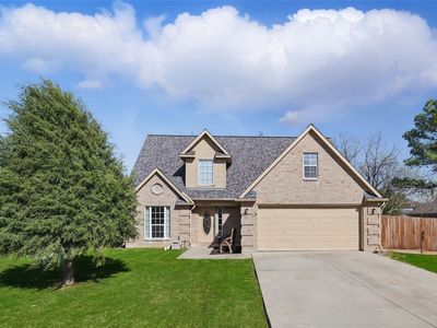 1801 Avon Dr