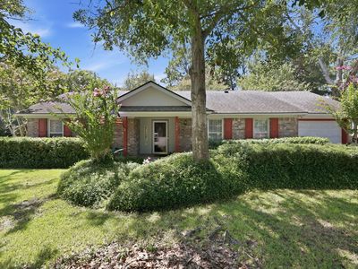 304 Longleaf Rd