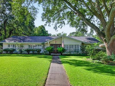 3501 Lansdowne Dr