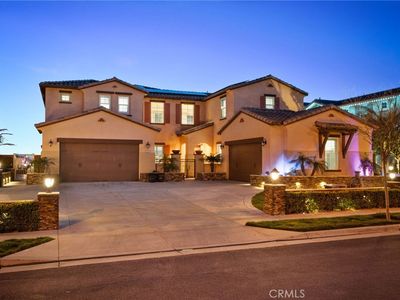 12211 Alamo Dr