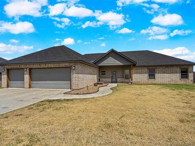 Property at 7642 NE Highland Hills Dr, Elgin, OK
