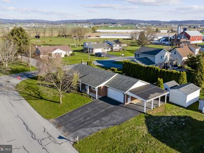 205 Jennifer Ln