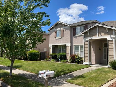 2695 Arbor Grove Lane