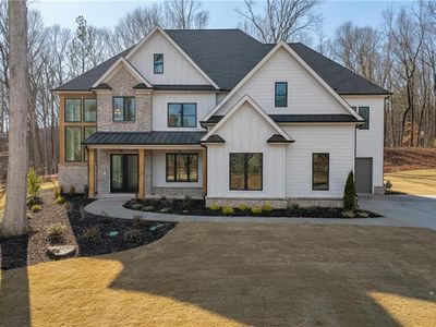 100 Gleneagles Way