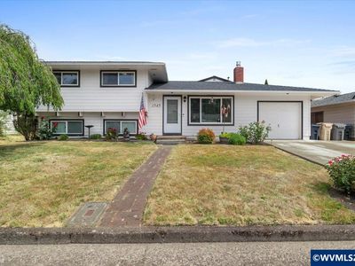 Property at 1545 Madison St SE, Albany, OR