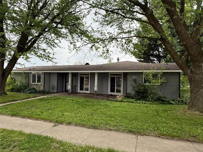 Property at 127 S Monroe St, Lisbon, IA