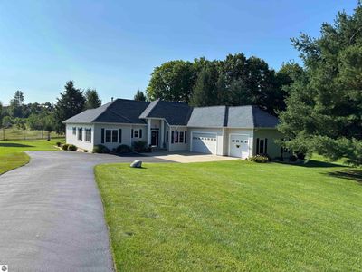 5296 Scofield Trl