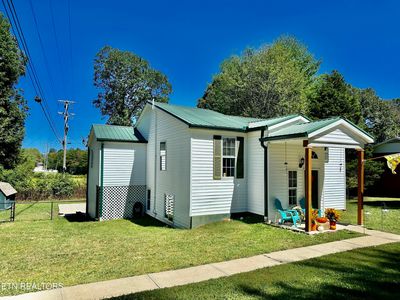 156 Ivanhoe Ln