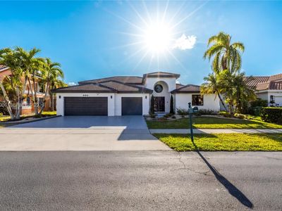930 NW 197th Ave
